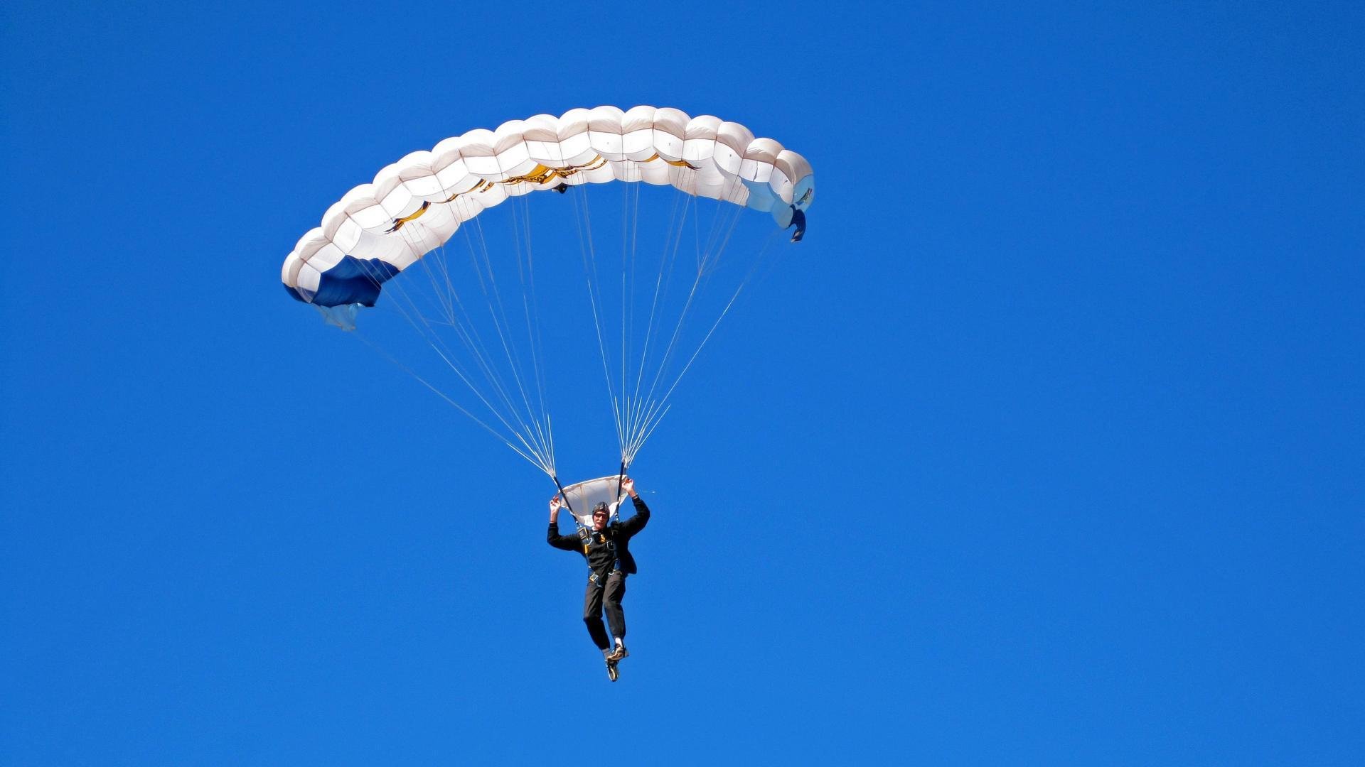 九游娱乐(jiuyou)官方网站-中小学篮球注重培养运动兴趣促进健康生活，中小学生篮球培训方案